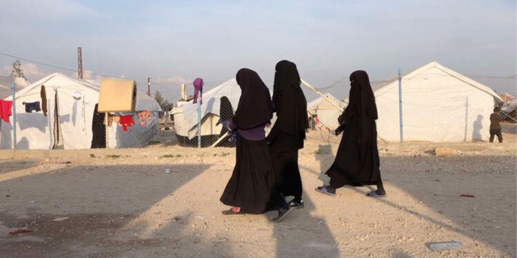 IŞİD’li kadınlardan Türkiye itirafı: Katılım için cemaat kuruldu