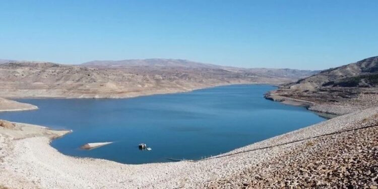 Sivas susuzluğun kıskacında!