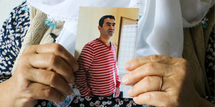 Durumu kötüleşen hasta tutukluya ilaç verilmiyor