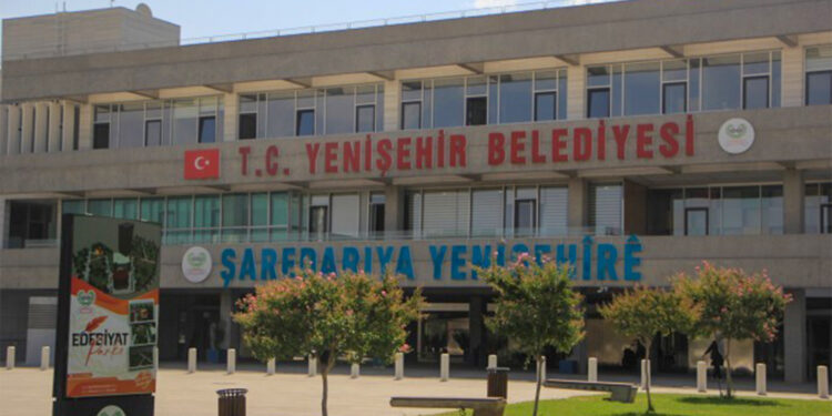 Kayyumun ‘satılık mahalle’ ihalesi iptal edildi