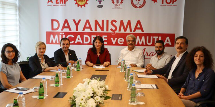 Emek ve Özgürlük İttifakı’na 80 edebiyatçıdan destek