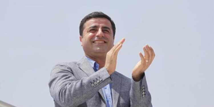 Demirtaş’tan Emek ve Özgürlük İttifakı mesajı