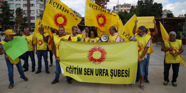 Eğitim Sen: ‘Öğretmenlik Meslek Kanunu’ iptal edilsin