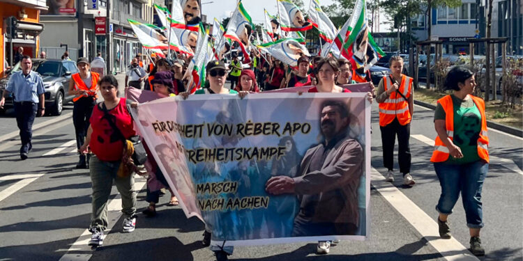 Özgürlük yürüyüşü ikinci gününde devam ediyor