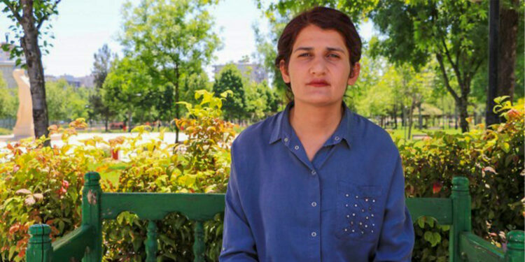 Semra Güzel 23 gündür tek kişilik hücrede tutuluyor