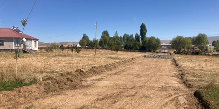 DSİ, tapulu arazileri gasp edip yol çalışması yapıyor