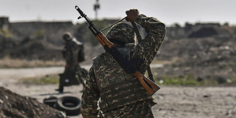 Azerbaycan-Ermenistan sınırında çatışma