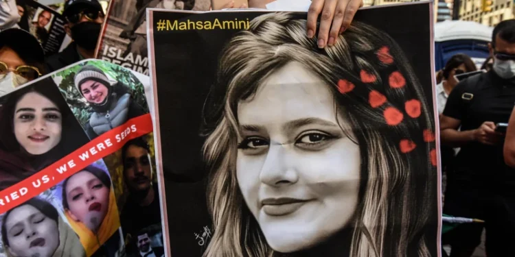 İran İnsan Hakları Örgütü: 82 kişi hayatını kaybetti