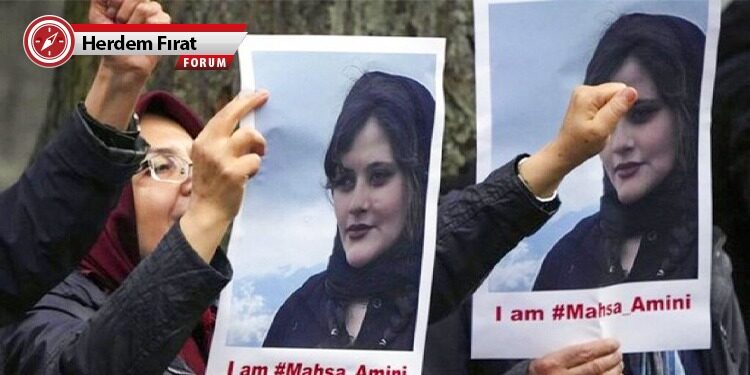 ‘Jin, Jiyan, Azadî’nin evrenselliği