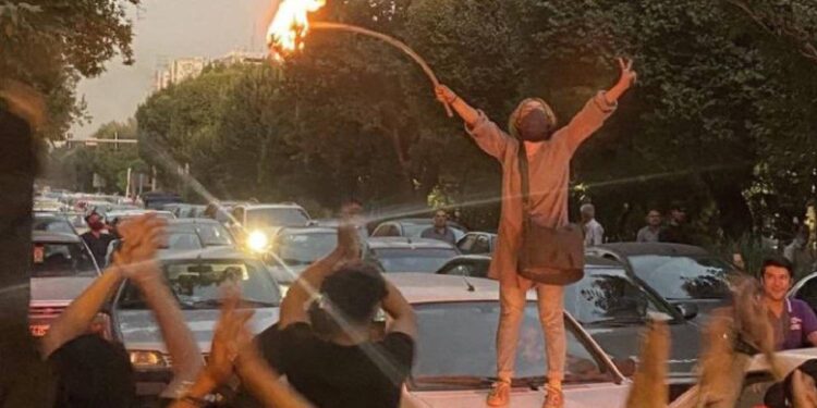 HDP’den İranlı kadınlarla dayanışma çağrısı