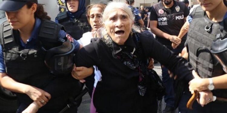 Cumartesi Anneleri’nden duruşmaya çağrı