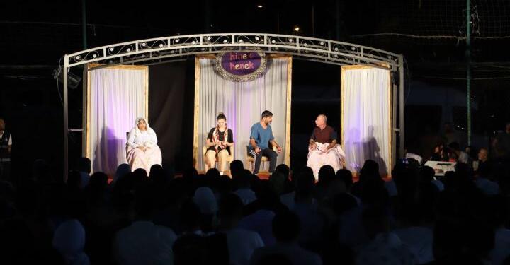 Hinek Henek Silopi’de seyirciyle buluştu