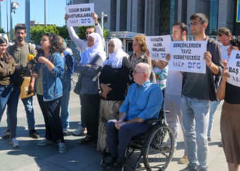 Şiddet gören gazetecilerden suç duyurusu