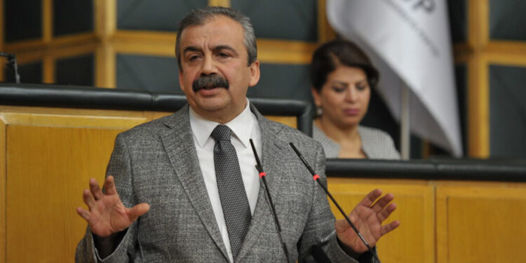 Erdoğan’ın avukatından Önder’e para ihtarnamesi