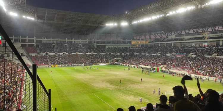 Amedspor maçında Federe Kürdistan bayrağı açanlara gözaltı