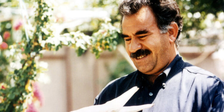 Eşber Yağmurdereli: Tecritle Kürtlere ‘biat edin’ mesajı veriliyor