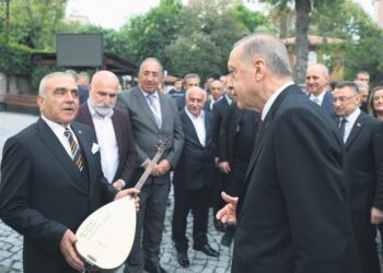 Aleviler: Alevi diyaneti istemiyoruz