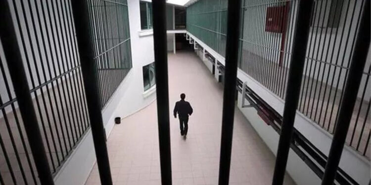 Erdoğan uyuşturucudan tutuklanan hasta tutukluyu affetti