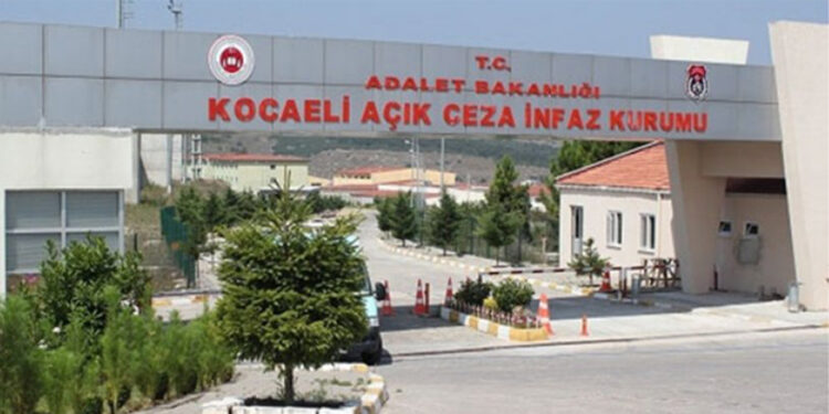 AYM açlık grevini ‘ifade özgürlüğü’ kapmasında görmedi