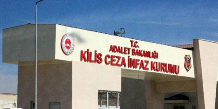 Tutuklular süresiz-dönüşümsüz açlık grevi eylemine başladı