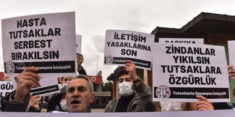 9 ayda 62 tutuklu yaşamını yitirdi