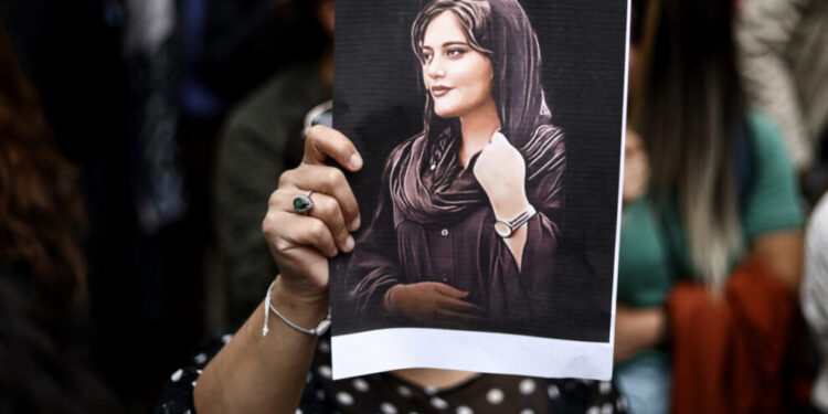 Jîna Emînî’nin aile avukatı Adli Tıp raporunu reddetti