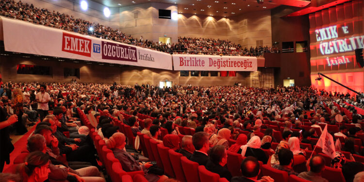 Emek ve Özgürlük İttifakı ziyaretlere başladı
