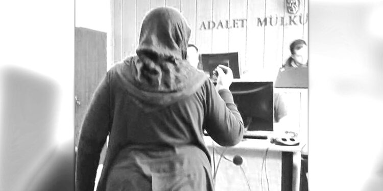 Emine Şenyaşar’ın duruşması mübaşirin telefonuyla kaydedildi