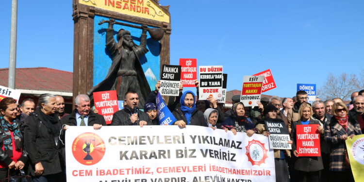 Cemevi yönetimi ‘Beni MİT’e sorun’ diyen bir kişi tarafından tehdit edildi
