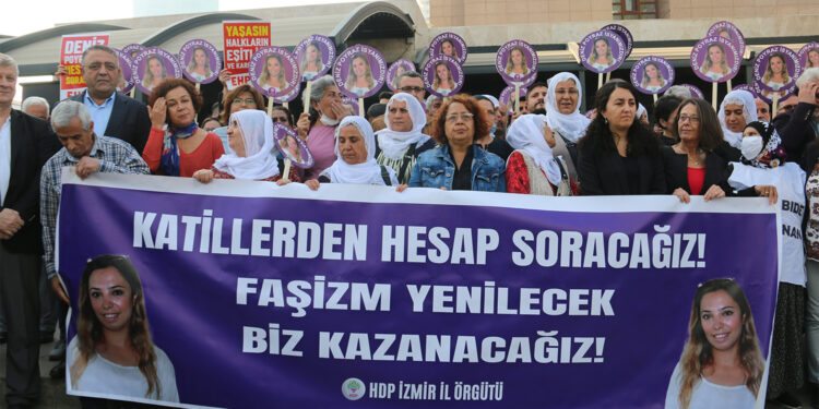 ‘Mahkeme neredeyse Deniz Poyraz’ı yargılayacak’