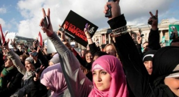 27 ülkeden Taliban’a: Kadın ve kız çocuklarına yönelik kısıtlamalar kaldırılsın