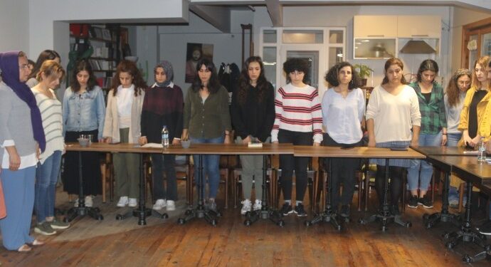 Gurbelli Ersöz ve Nagihan Akarsel MKGP tarafından anıldı