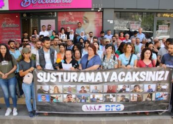 ‘Kürt sorunundaki çözümsüzlük Kürt medyasına baskıya dönüştü’