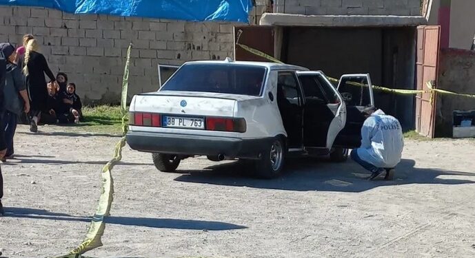 Bir evin garajında 2 kişi ölü bulundu