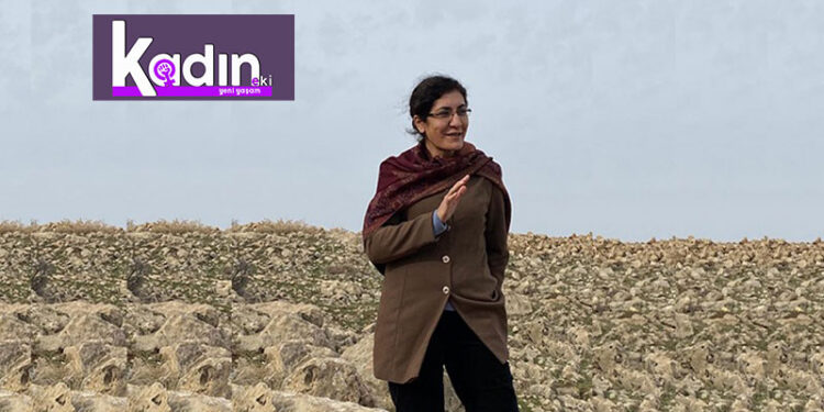 Hakikat yoldaşım Nagihan’a…