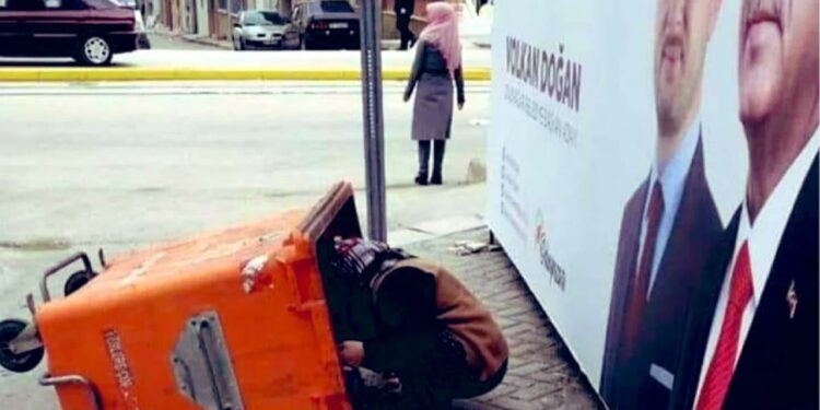 Yoksullukla Mücadele Günü: Saray yoksulları umursamıyor