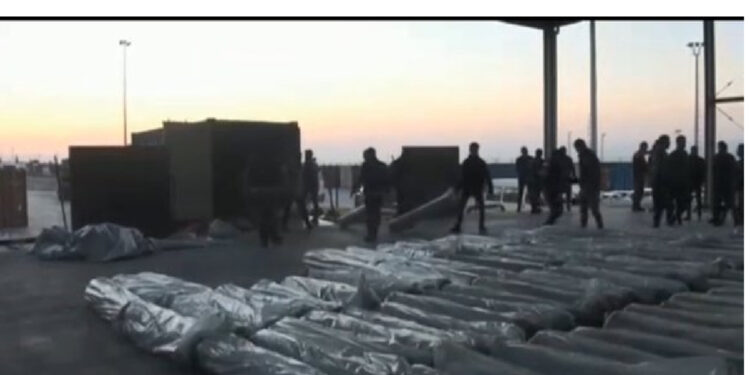 İstanbul’a gelen gemide 1,5 ton marihuana ele geçirildi