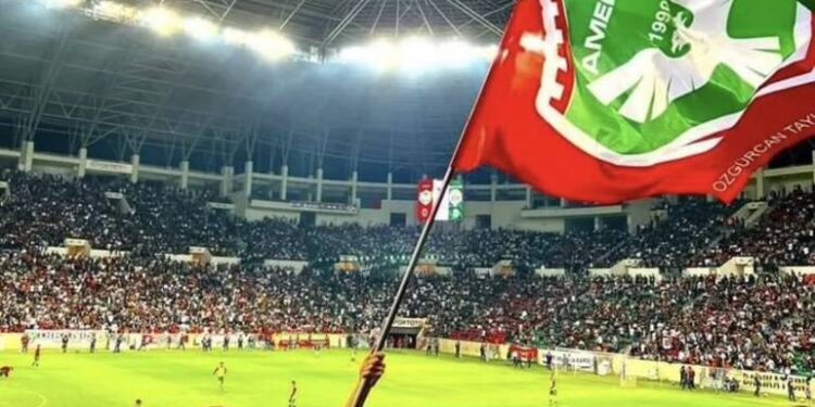 Amedspor taraftar yasağına karşı suç duyurusunda bulunacak