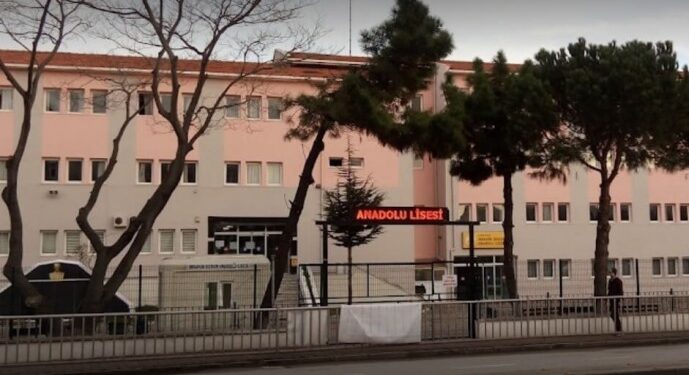 Pansiyona hayali öğrenci kaydedip binlerce lira vurgun yaptılar