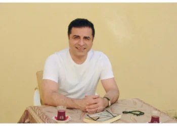 Demirtaş’tan ‘özgür basın’ mesajı