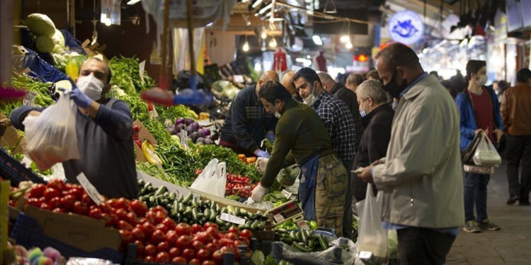 TÜİK enflasyonu yine tutturamadı