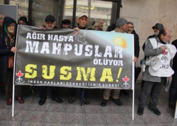 Üç hasta tutuklu ağır hasta tutuklular için açlık grevinde