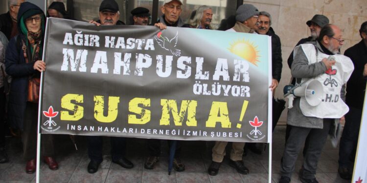 Üç hasta tutuklu ağır hasta tutuklular için açlık grevinde