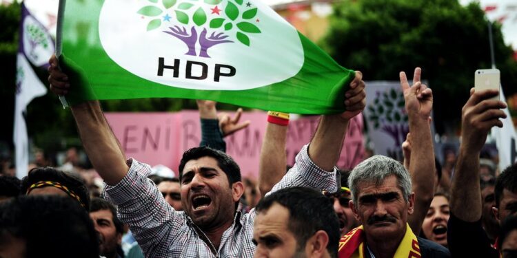 HDP, ‘Çözüm Bütçesi’ kapsamında halkla buluşuyor