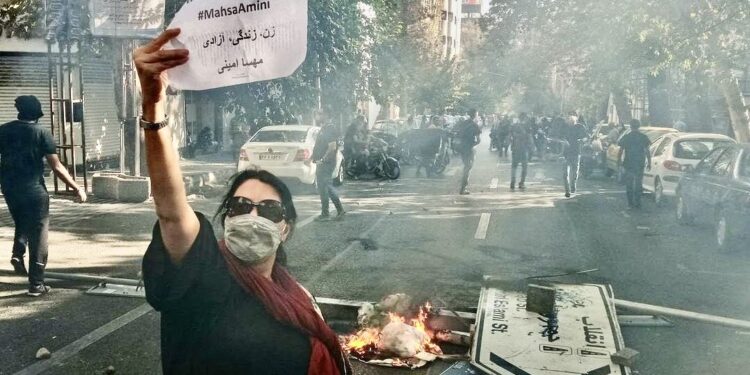 İran’da üniversiteleler eylemlerini sürdürüyor