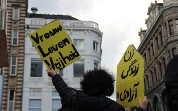 Dünyanın bütün dillerinde ‘Jin Jiyan Azadî’