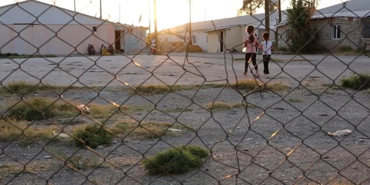 Van’da Deprem sonrası kimse ne aradı ne sordu: Hala konteynerlerdeler
