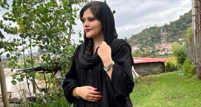Molla rejiminden Jîna Emînî’nin ailesine ev hapsi