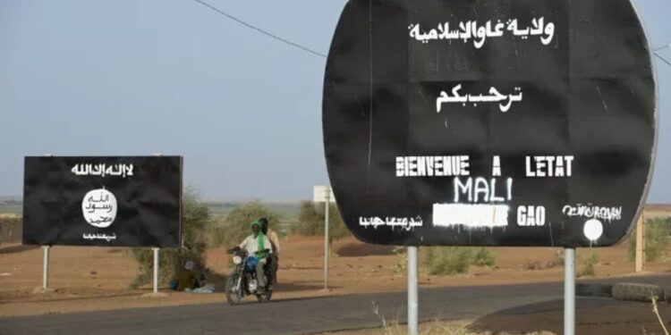 HRW: IŞİD Mali’de yüzlerce köylüyü katletti