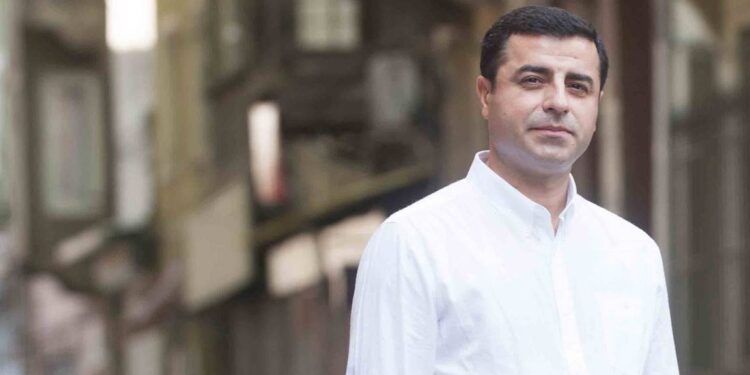 Demirtaş’a kimyasal silah kullanımı sözleri nedeniyle dava